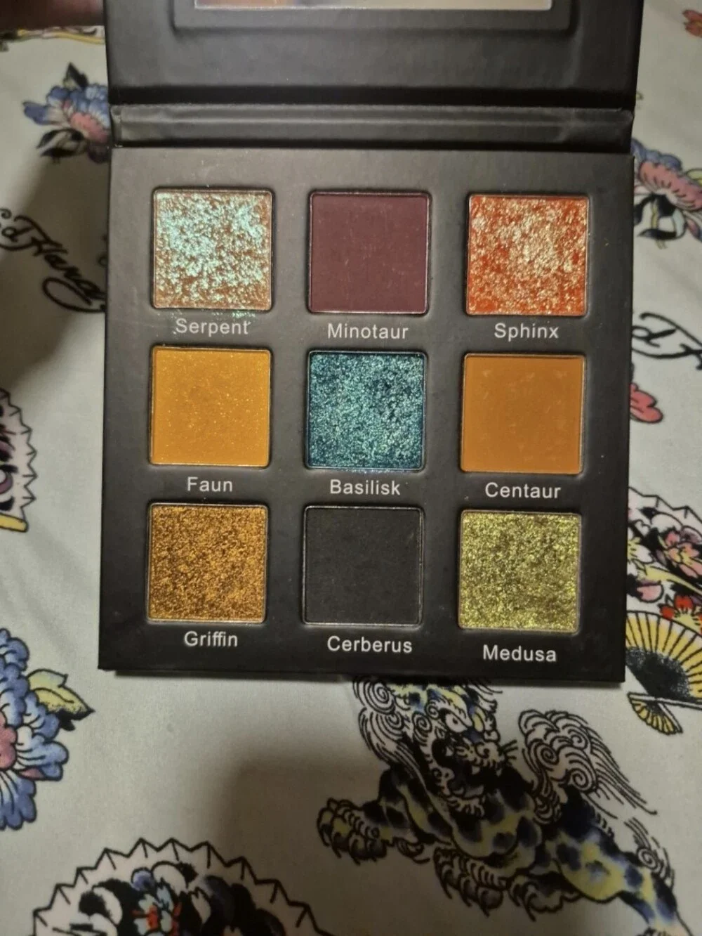 Unearthly-Alien Cosmetics Lore Eyeshadow Palette